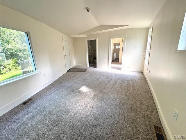 72 West Street, Auburn, NY 13021