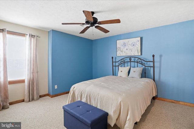 247 DOGWOOD DR, Mount Jackson, VA 22842