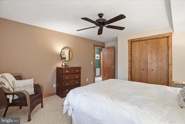 247 DOGWOOD DR, Mount Jackson, VA 22842