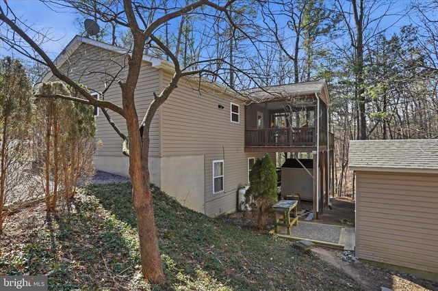 247 DOGWOOD DR, Mount Jackson, VA 22842
