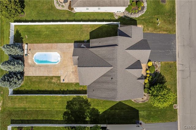5153 Lyle Drive, Clay, NY 13041