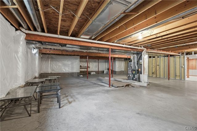 5153 Lyle Drive, Clay, NY 13041