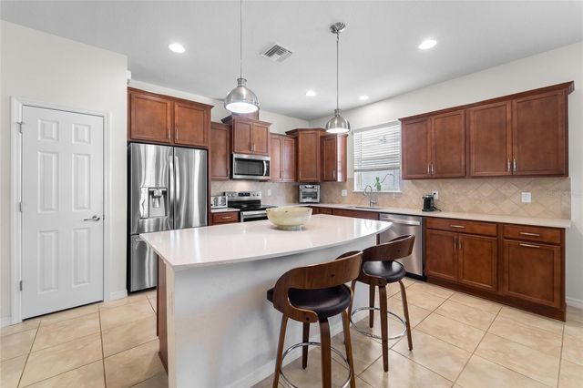 6306 KENAVA LOOP, Palmetto, FL 34221