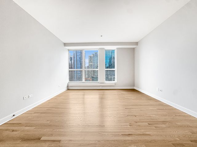 415 E North Water Street 2204, Chicago, IL 60611