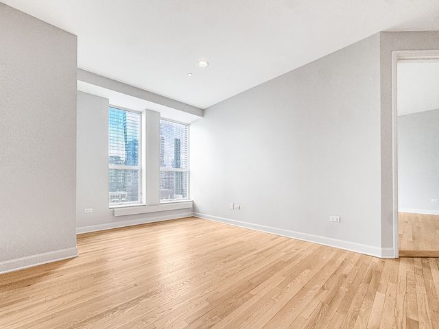 415 E North Water Street 2204, Chicago, IL 60611