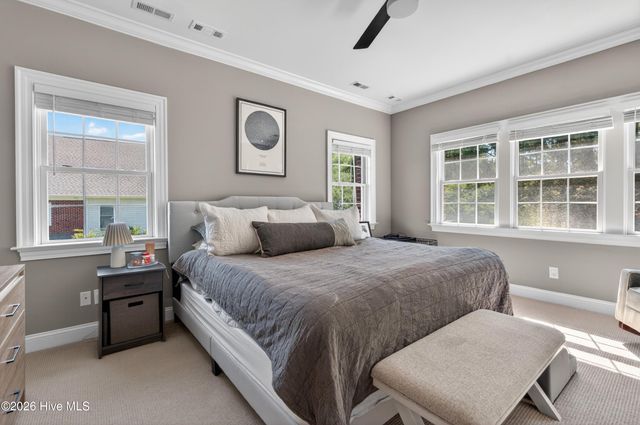 3341 Jasper Place, Wilmington, NC 28409