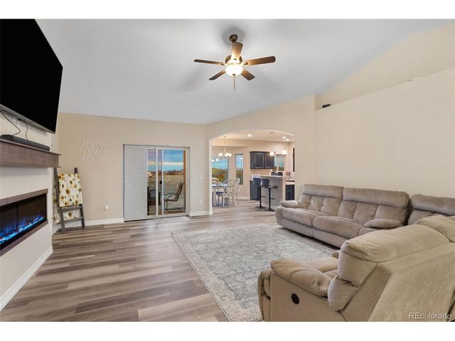 422 S Gilia Dr, Pueblo, CO 81007