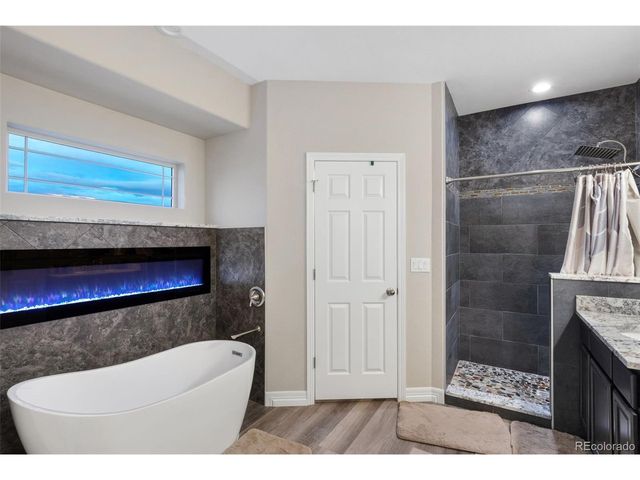 422 S Gilia Dr, Pueblo, CO 81007