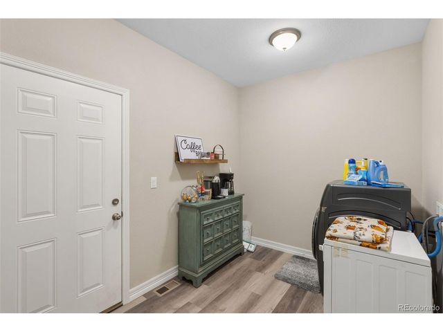 422 S Gilia Dr, Pueblo, CO 81007