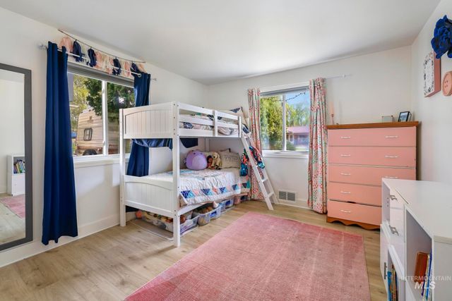 1233 Alder Dr., Twin Falls, ID 83301