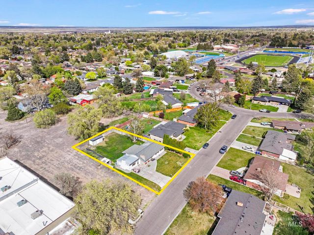 1233 Alder Dr., Twin Falls, ID 83301