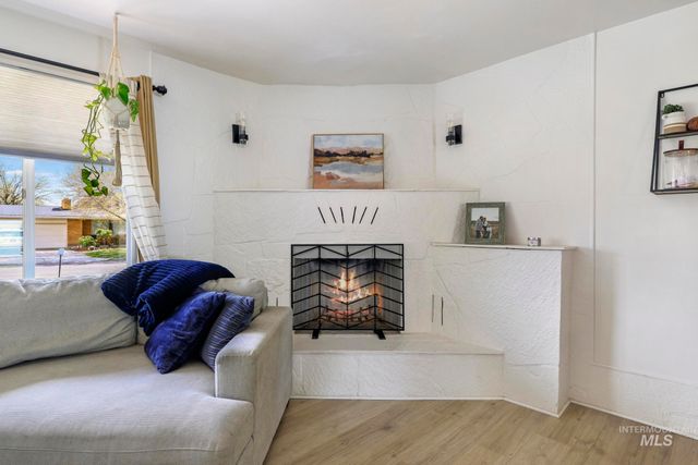 1233 Alder Dr., Twin Falls, ID 83301