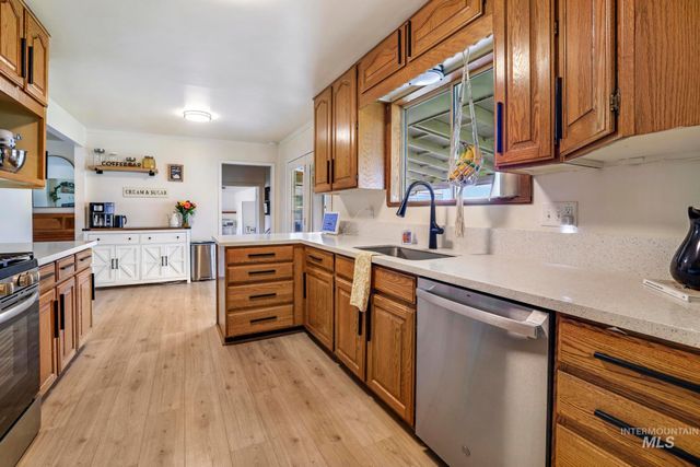 1233 Alder Dr., Twin Falls, ID 83301