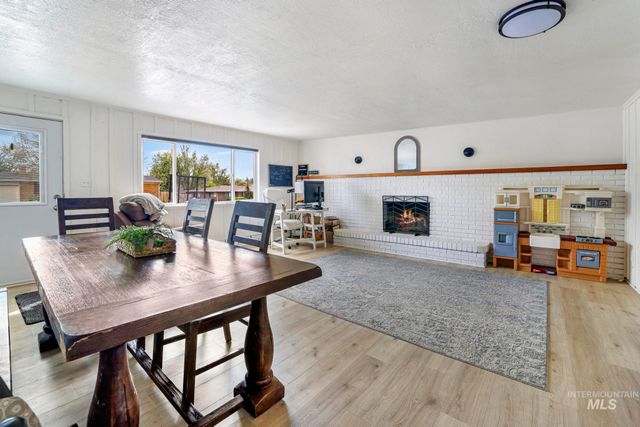 1233 Alder Dr., Twin Falls, ID 83301