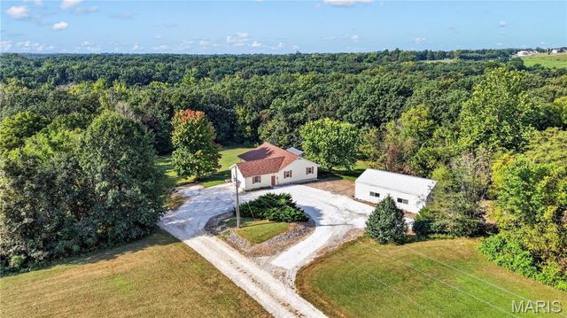 519 Grandview Road, St Clair, MO 63077