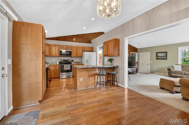 519 Grandview Road, St Clair, MO 63077
