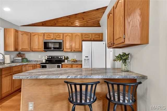 519 Grandview Road, St Clair, MO 63077