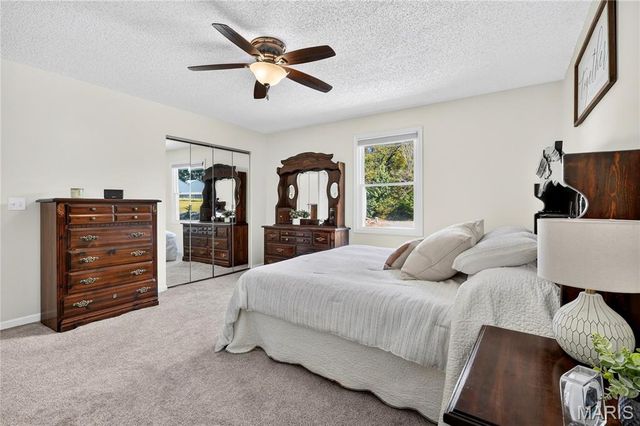 519 Grandview Road, St Clair, MO 63077