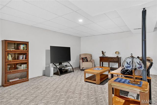 519 Grandview Road, St Clair, MO 63077