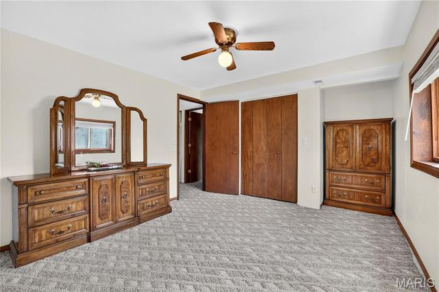 519 Grandview Road, St Clair, MO 63077