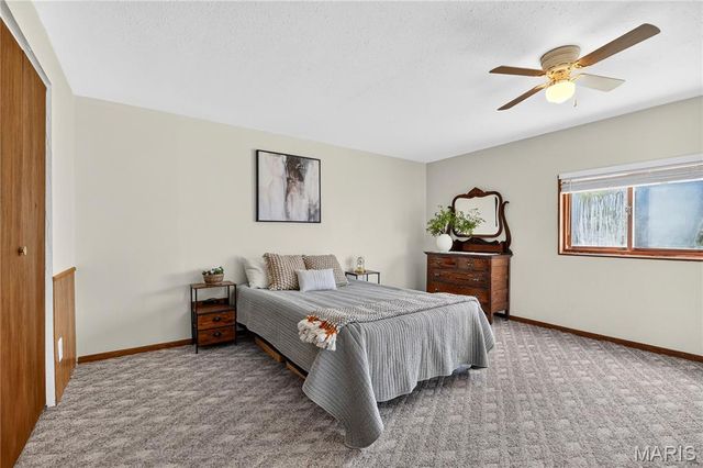519 Grandview Road, St Clair, MO 63077