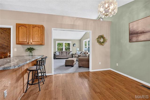 519 Grandview Road, St Clair, MO 63077