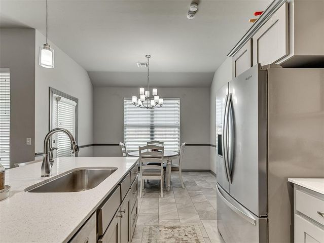 16028 Mendoza Drive, Edmond, OK 73013