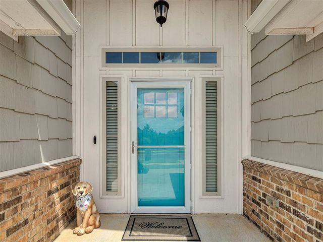 16028 Mendoza Drive, Edmond, OK 73013