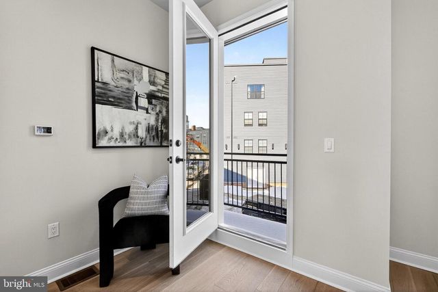 2713 LORRAINE CT, Philadelphia, PA 19131