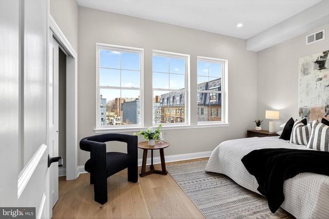 2713 LORRAINE CT, Philadelphia, PA 19131