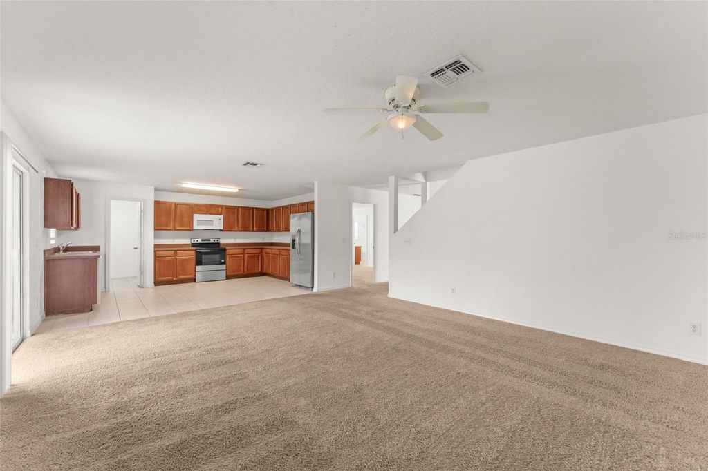 Image 16 of property listing at 15431 PERDIDO DRIVE, Orlando, FL 32828