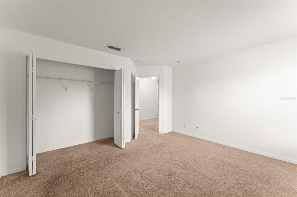 Image 28 of property listing at 15431 PERDIDO DRIVE, Orlando, FL 32828