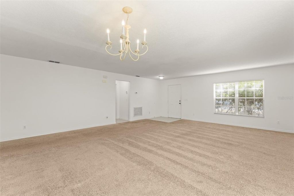 Image 5 of property listing at 15431 PERDIDO DRIVE, Orlando, FL 32828