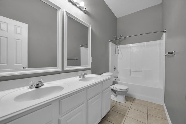 440 Lead Creek Drive, Fort Worth, TX 76131