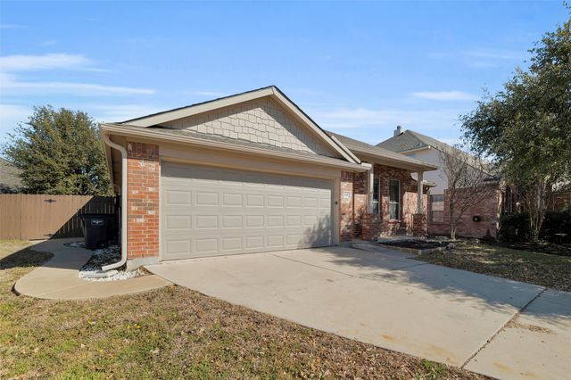 440 Lead Creek Drive, Fort Worth, TX 76131
