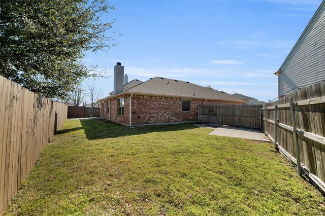 440 Lead Creek Drive, Fort Worth, TX 76131
