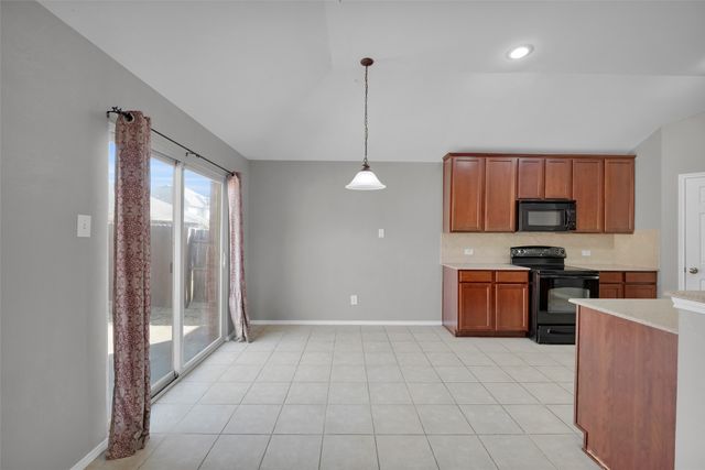 440 Lead Creek Drive, Fort Worth, TX 76131