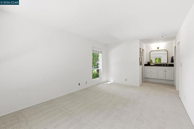 87 Rolling Green Cir, Pleasant Hill, CA 94523