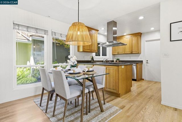 87 Rolling Green Cir, Pleasant Hill, CA 94523