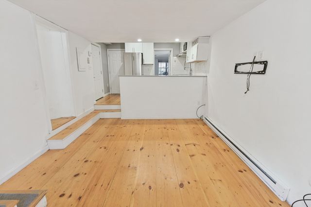15 Saint George St A, Boston, MA 02118