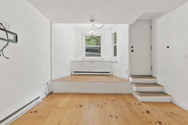 15 Saint George St A, Boston, MA 02118