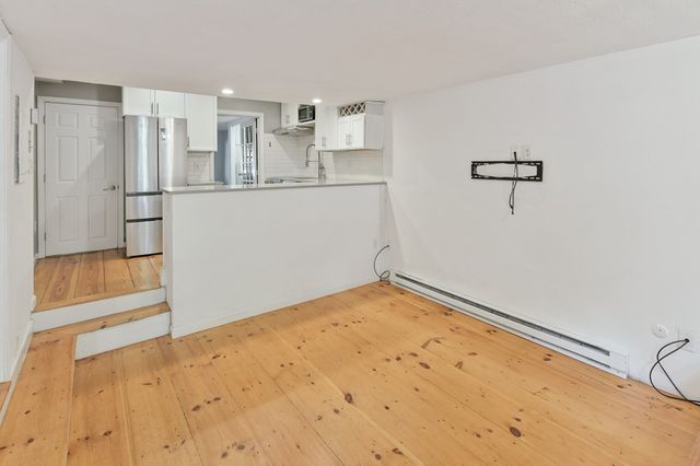 15 Saint George St A, Boston, MA 02118