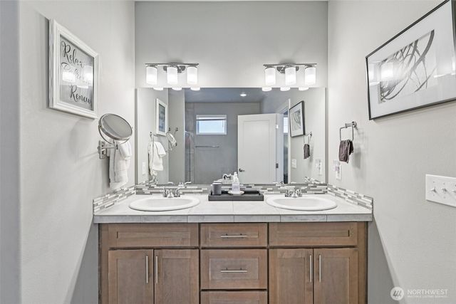 14430 199th Avenue E, Bonney Lake, WA 98391