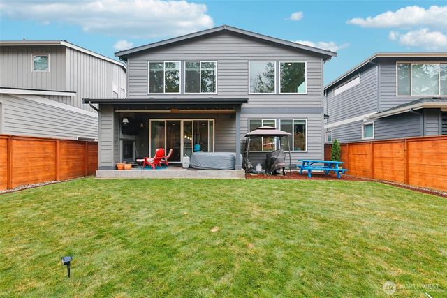 14430 199th Avenue E, Bonney Lake, WA 98391