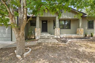 116 Laumaia LN, Bastrop, TX 78602