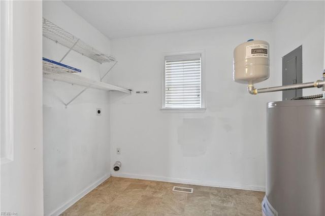 216 Lincoln ST, Hampton, VA 23669