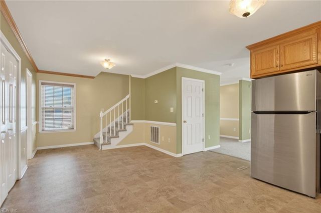 216 Lincoln ST, Hampton, VA 23669