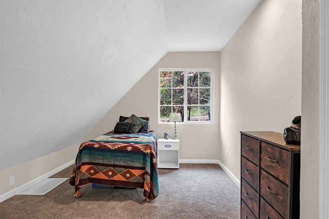 14955 Raven Rd, Pioneer, CA 95666