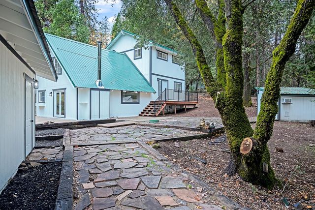 14955 Raven Rd, Pioneer, CA 95666