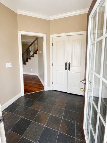 23 Skidmore Ln, Winchester, TN 37398